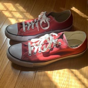 Men’s Red Converse
